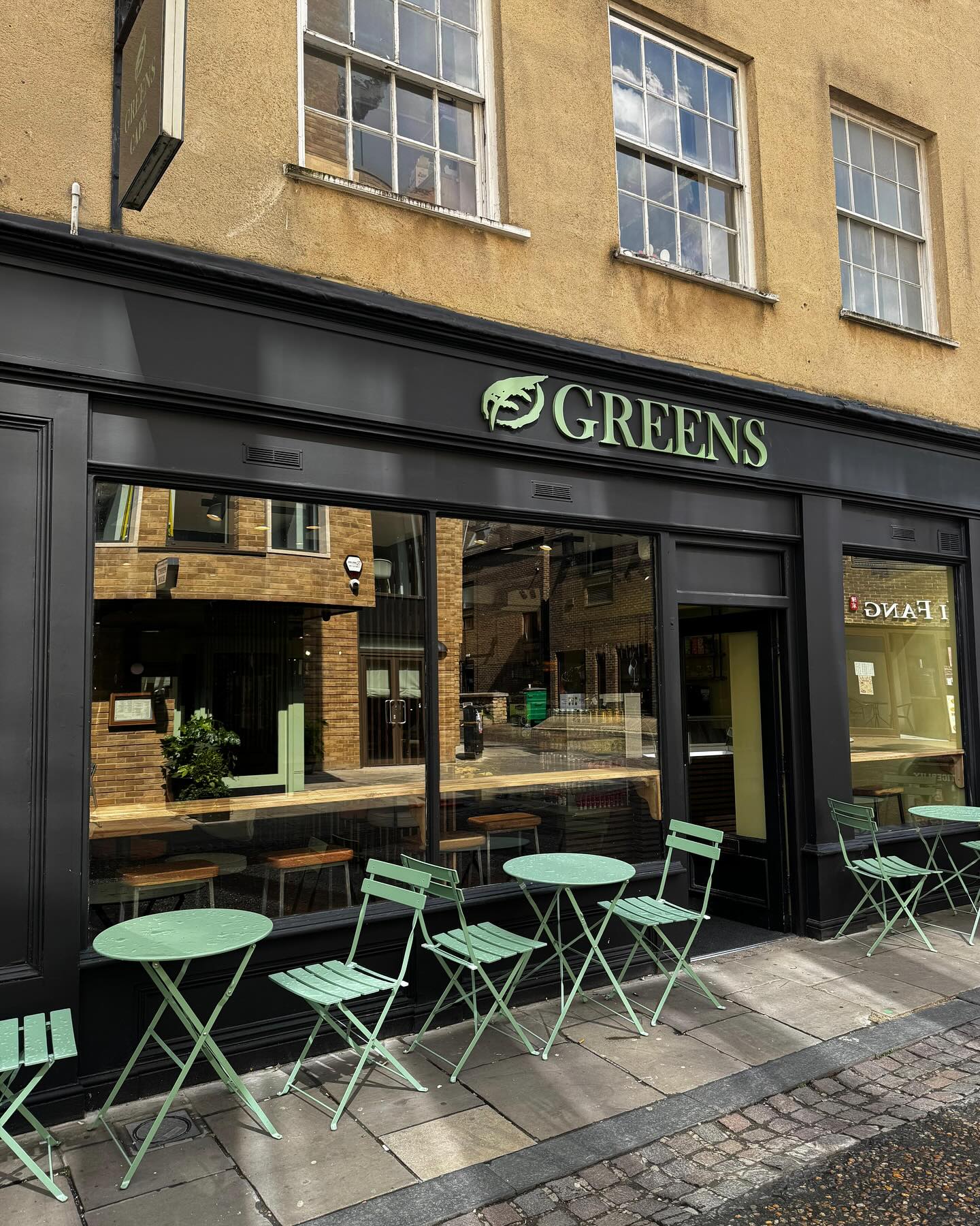 Outdoor view of Greens Cafe Oxford